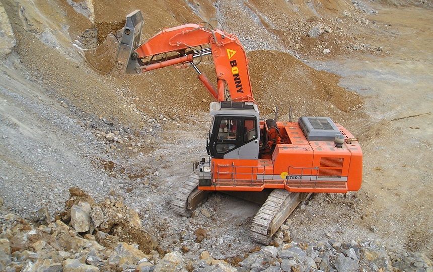 礦山挖掘機